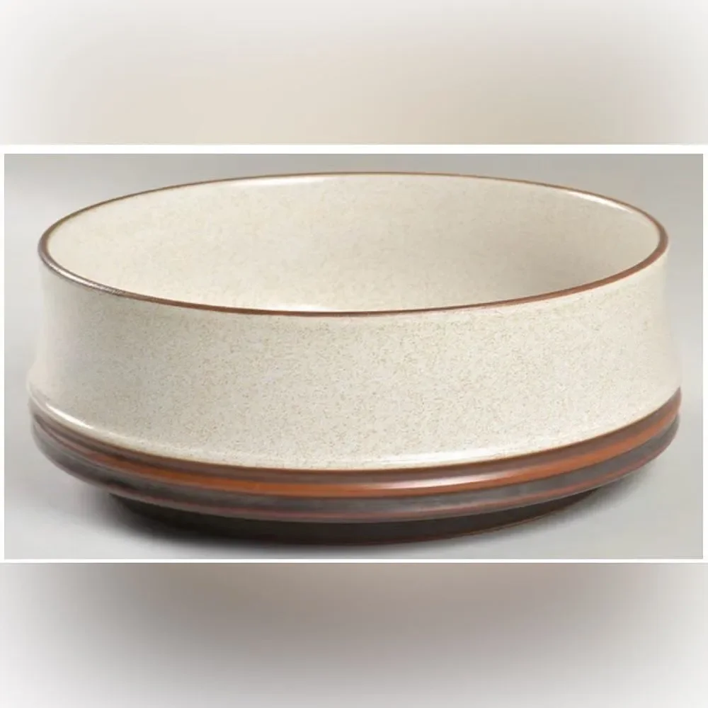 DENBY-LANGLEY Round Vegetable Bowl Potter's Wheel Parchment